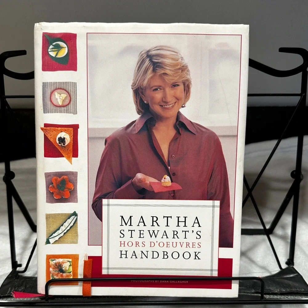 Martha Stewart Hors D'Oeuvres Cookbook Hardcover 1999 Excellent Cottagecore Vtg